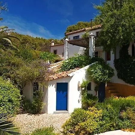 El Tejar Villa *